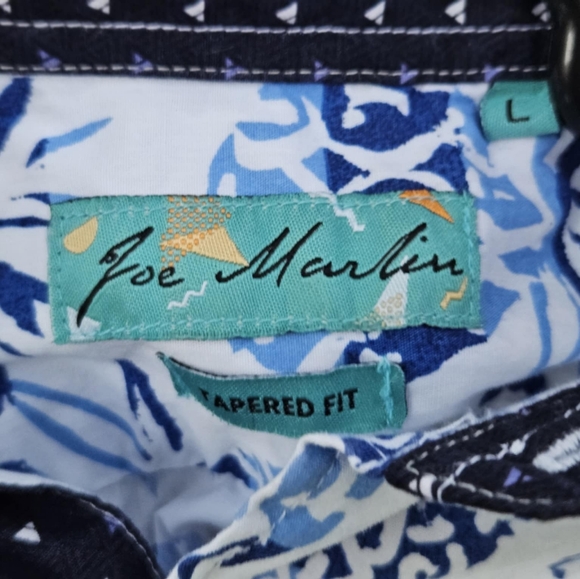 Joe Marlin Large White Button-Up Shirt w/ Blue Pineapple Print - Picture 3 of 3